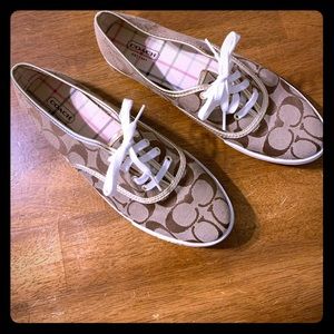 🌟 EUC-WOB Coach Audrina Monogram Tennis Shoe ⭐️
